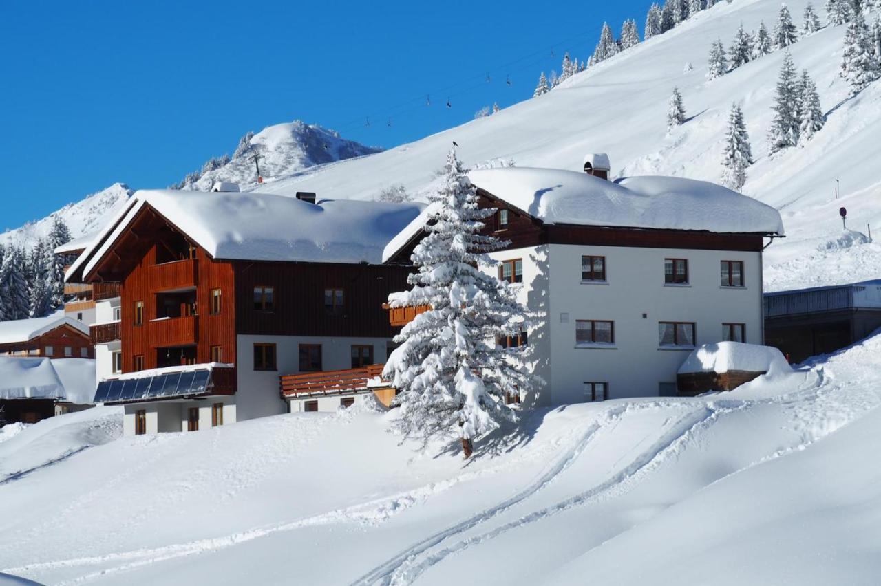 Hotel Haus Furka Damuels Esterno foto