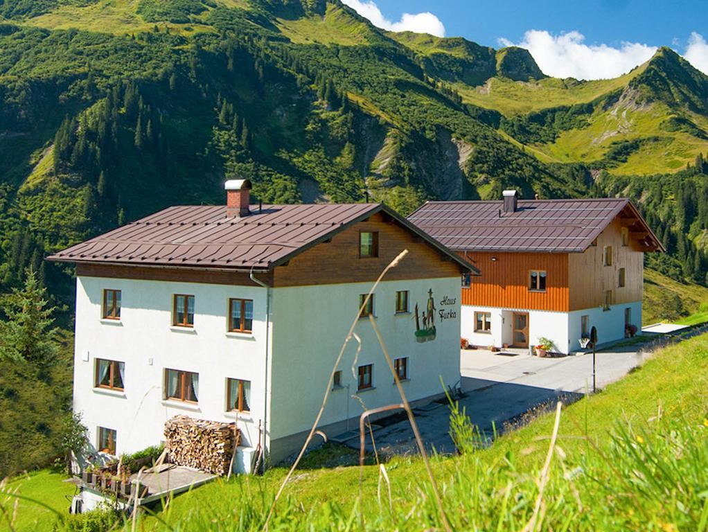 Hotel Haus Furka Damuels Esterno foto