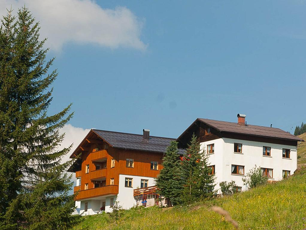 Hotel Haus Furka Damuels Esterno foto
